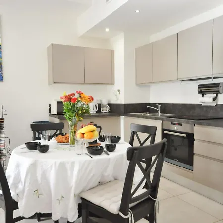 Kensington By Interhome *